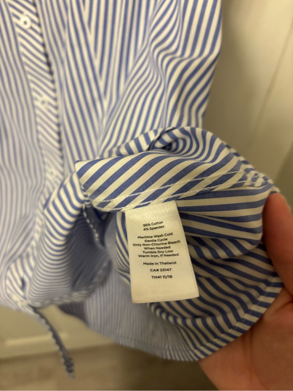 Talbots Navy and White Sleeveless Striped Button-Down Shirt - Picture 5 of 6